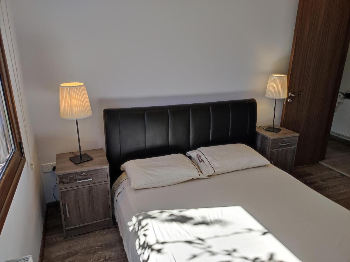 Roses Villa Trimiklini ภายนอก รูปภาพ