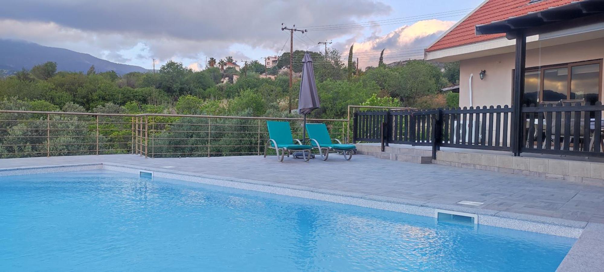 Roses Villa Trimiklini ภายนอก รูปภาพ