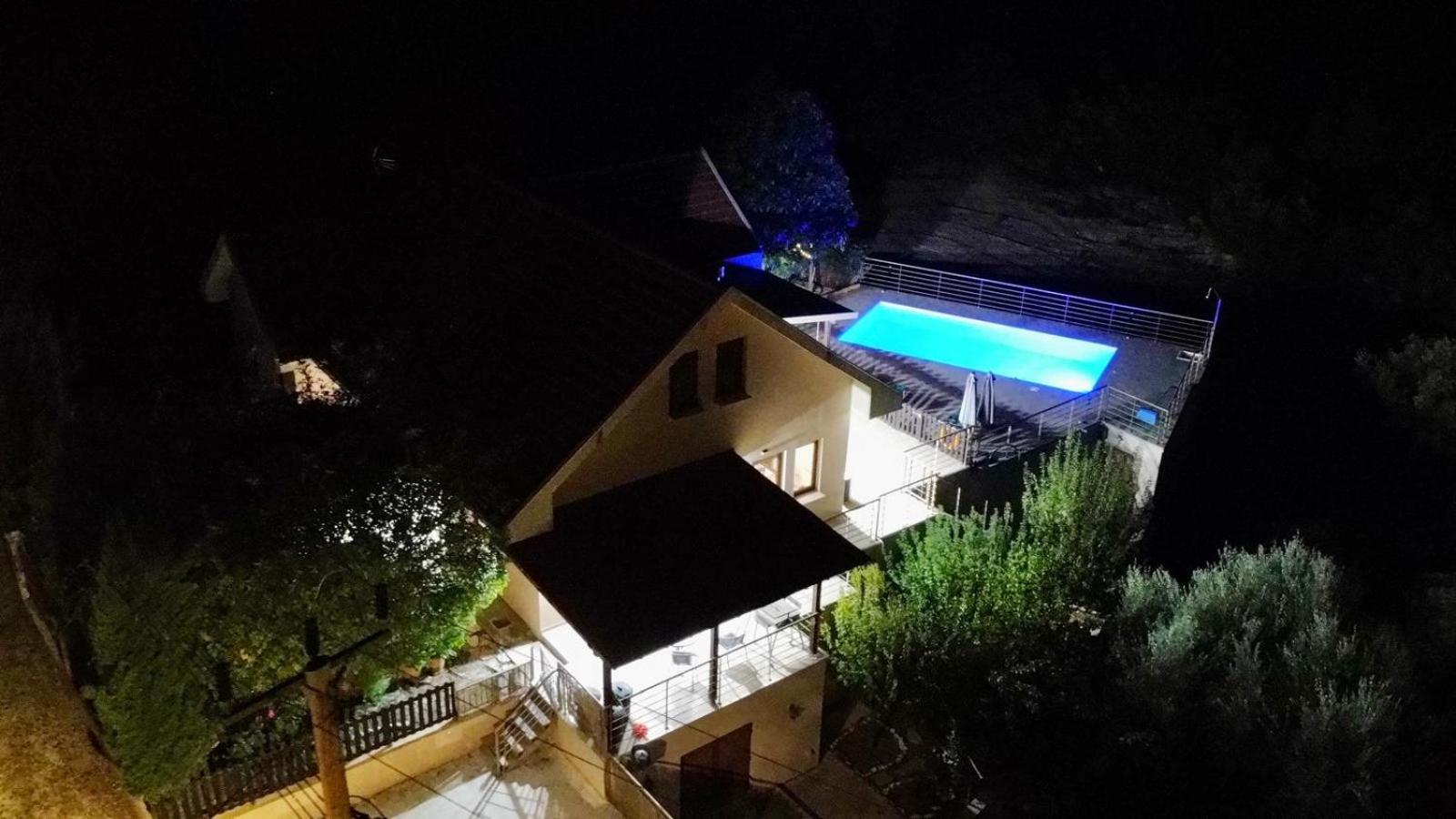 Roses Villa Trimiklini ภายนอก รูปภาพ